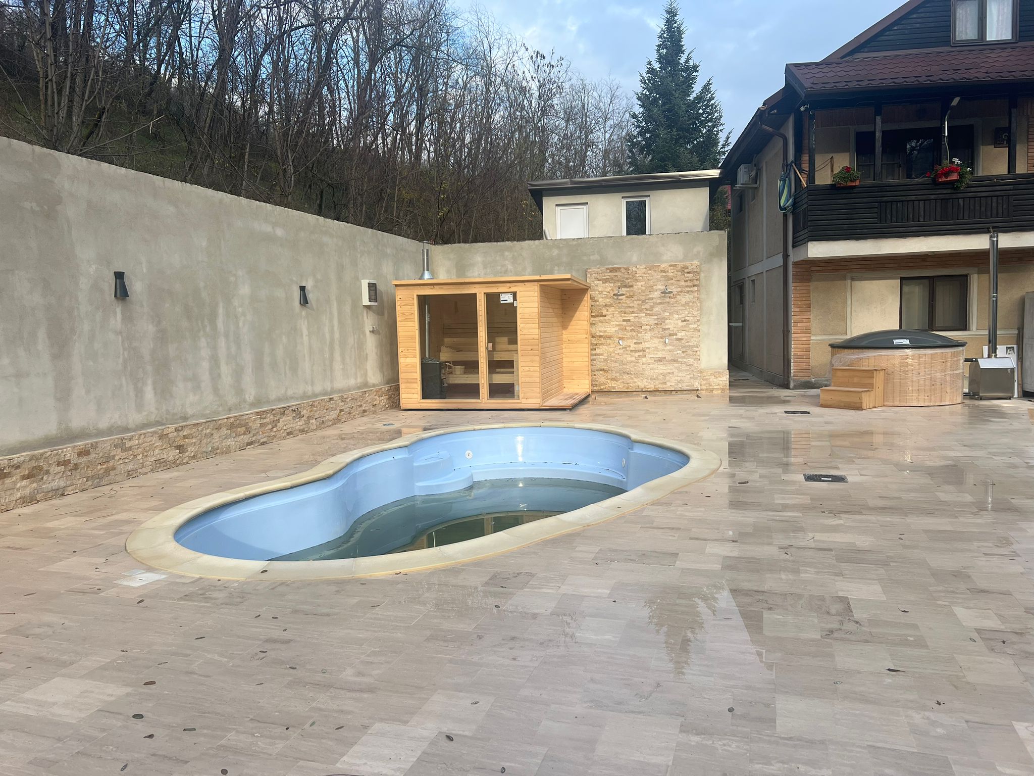 Galerie sauna-pool-v2.jpeg